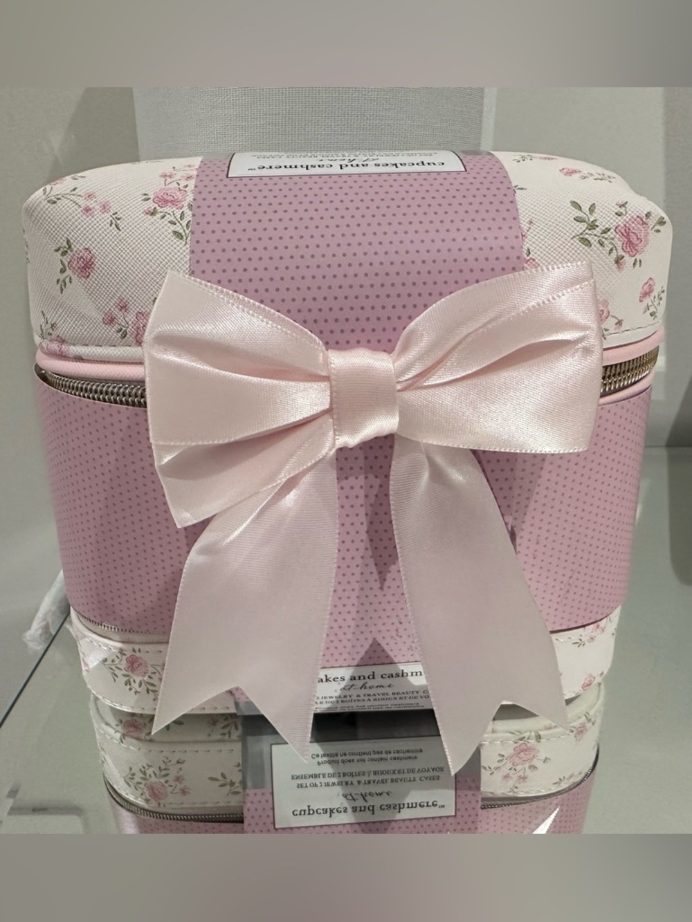 🦢 2 pc Cupcakes & Cashmere Floral Coquette Cosmetic & Travel Jewelry Case NWT